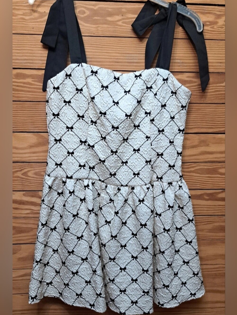 Ladies Cream Textured Bow Lattice Print Coquette Party Dress NWT Jr Sz L